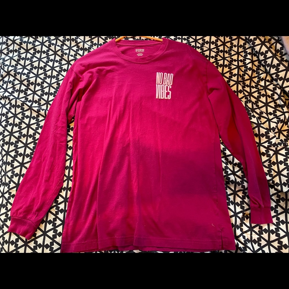 VS Long Sleeve Shirt